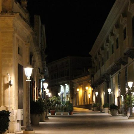 La Casa Del Nespolo Villa Ragusa Eksteriør bilde